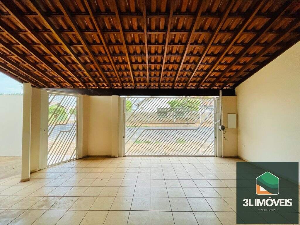 Casa para aluguel no Jardim Primaveril: 