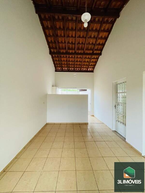 Casa à venda no Jardim Primaveril: