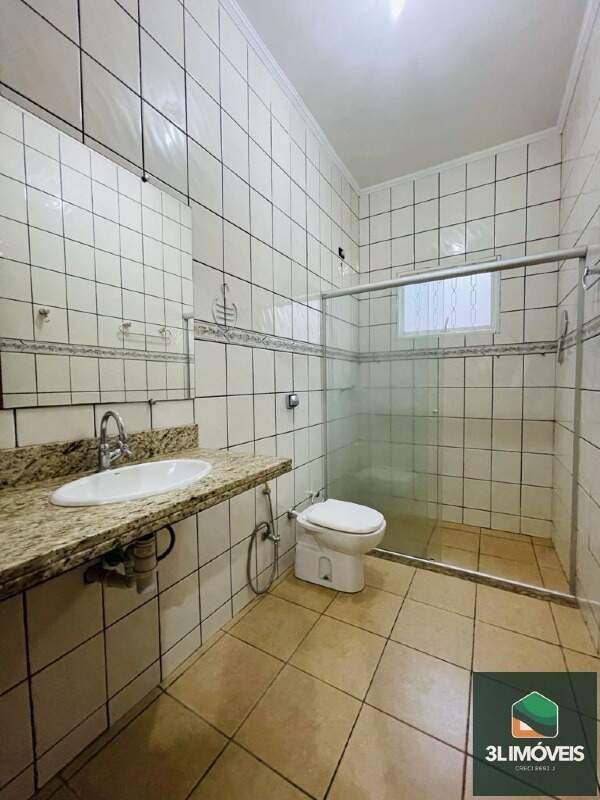Casa à venda no Jardim Primaveril: