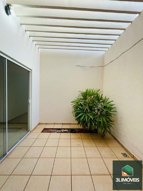Casa à venda no Jardim Primaveril: