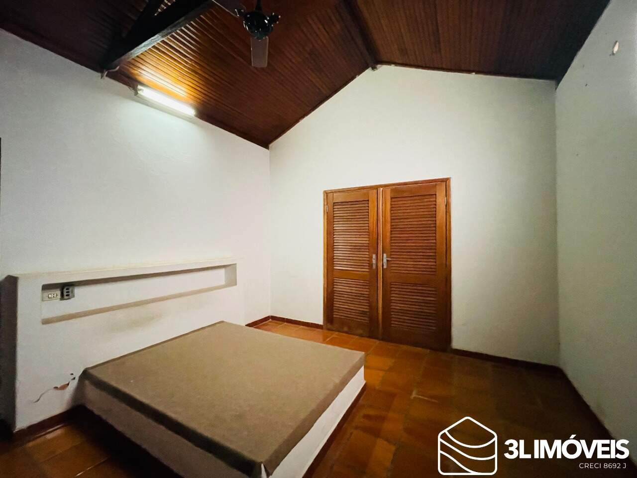 Casa para aluguel no Centro: