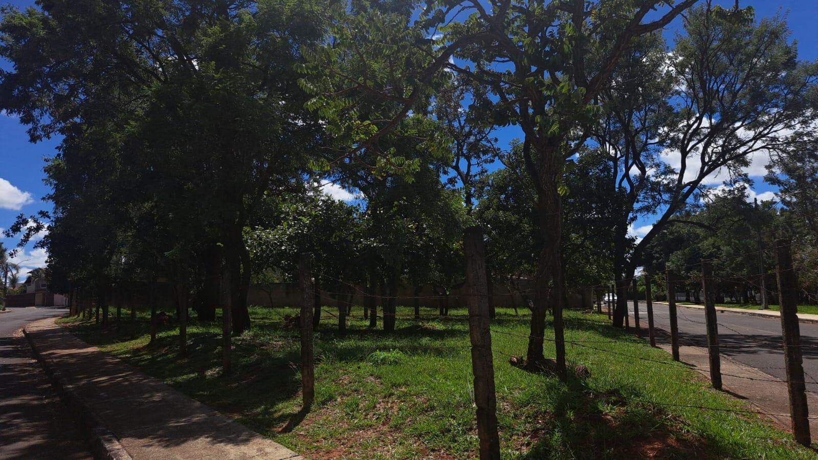 Imobiliária Setor Habitacional Jardim Botânico -Lote Setor Habitacional Jardim Botânico à venda: 