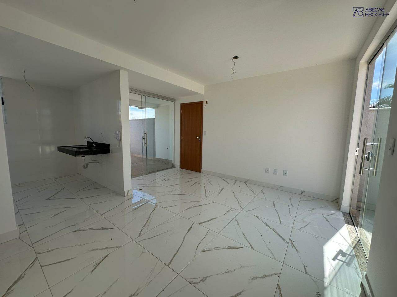 Área privativa à venda no Miramar: 