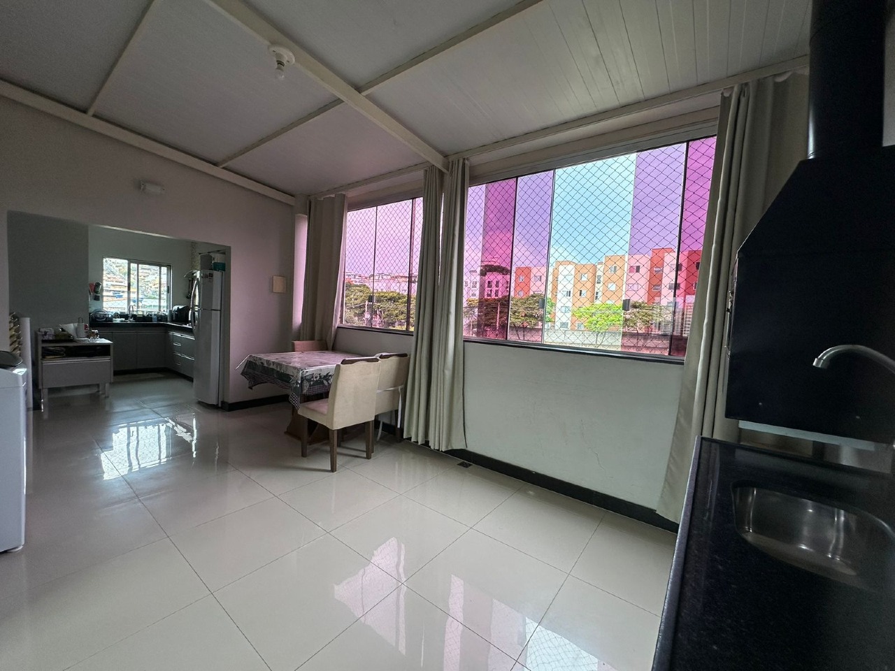 Cobertura à venda no Teixeira Dias: 