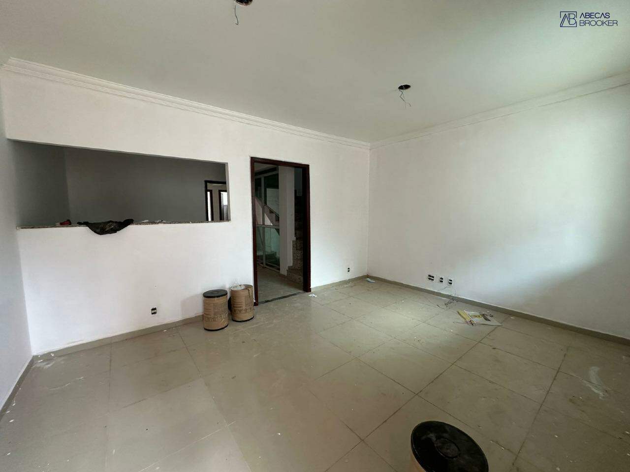 Casa, 3 quartos, 193 m² - Foto 2