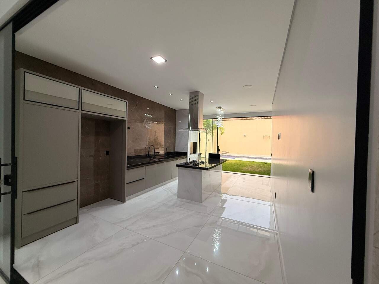 Casa à venda no Setor Habitacional Arniqueira (Águas Claras): 