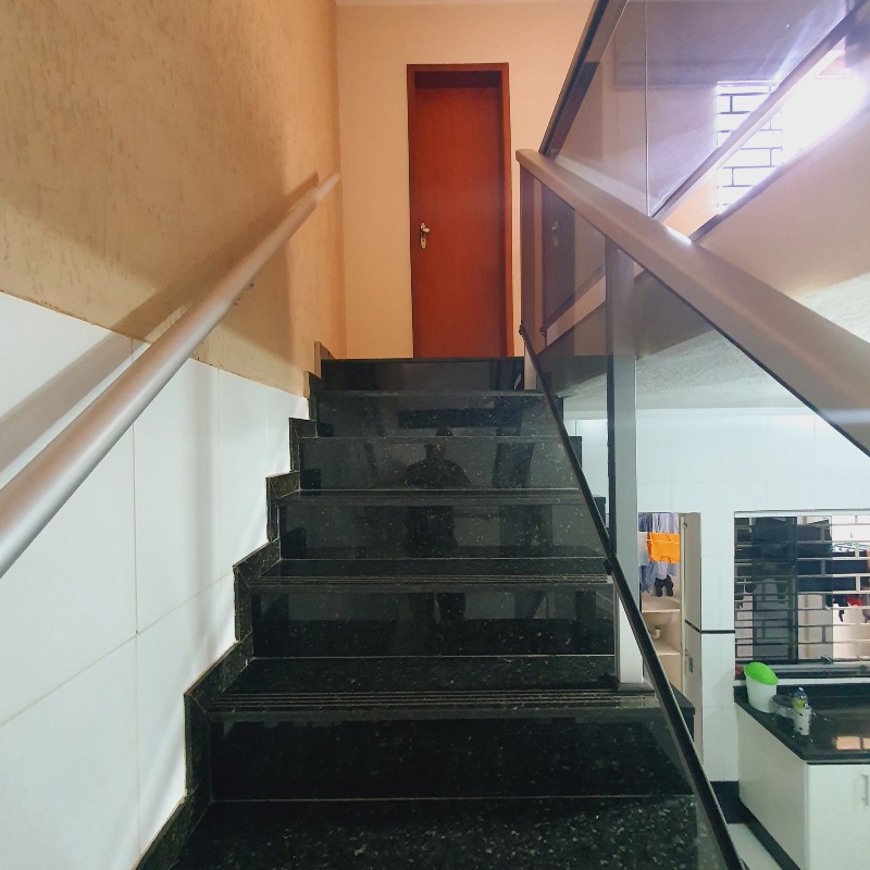 Casa à venda no Riacho das Pedras: 