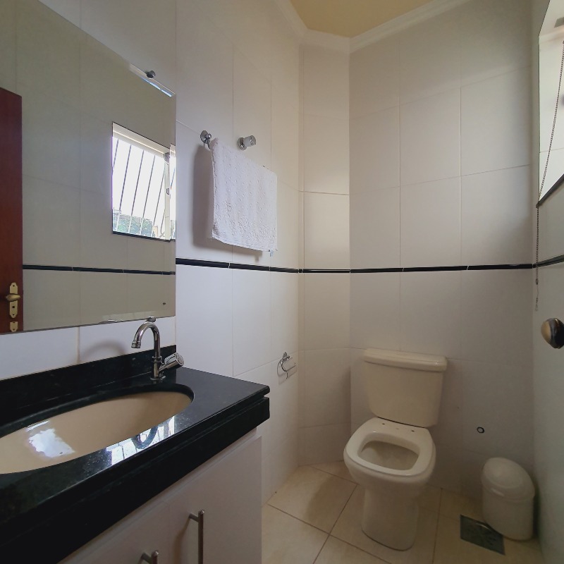 Casa à venda no Riacho das Pedras: 