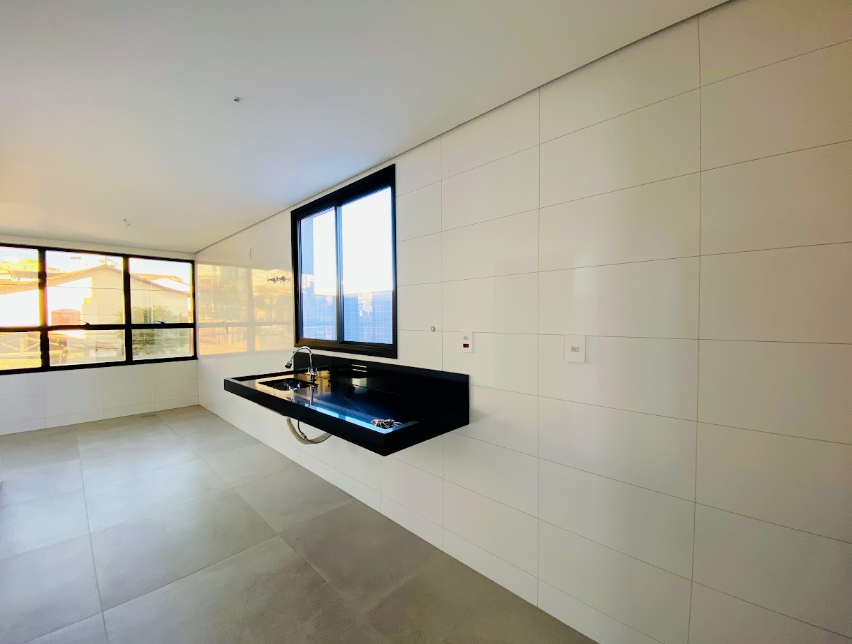 Área privativa à venda no Inconfidentes: 