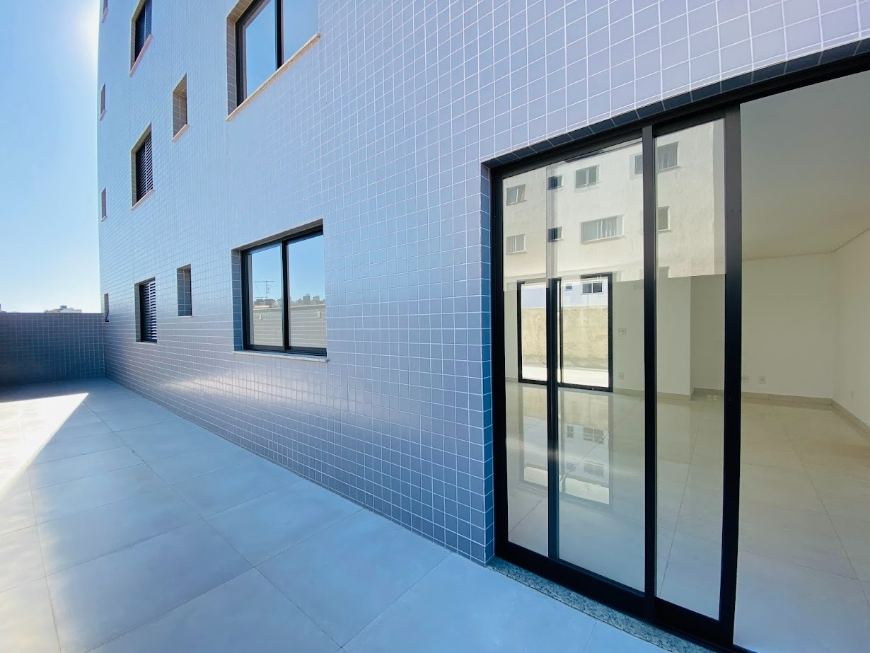 Área privativa à venda no Inconfidentes: 