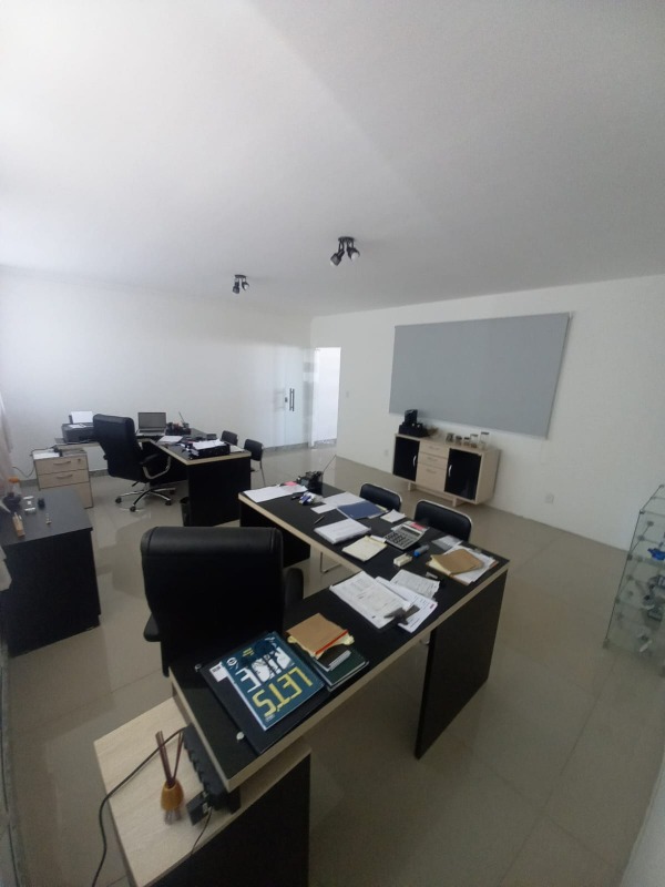 Andar corrido para aluguel no Novo Riacho: 