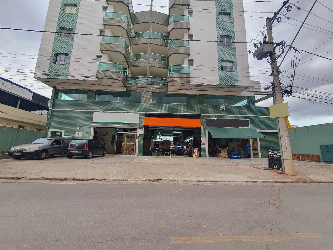 Andar corrido para aluguel no Riacho das Pedras: 