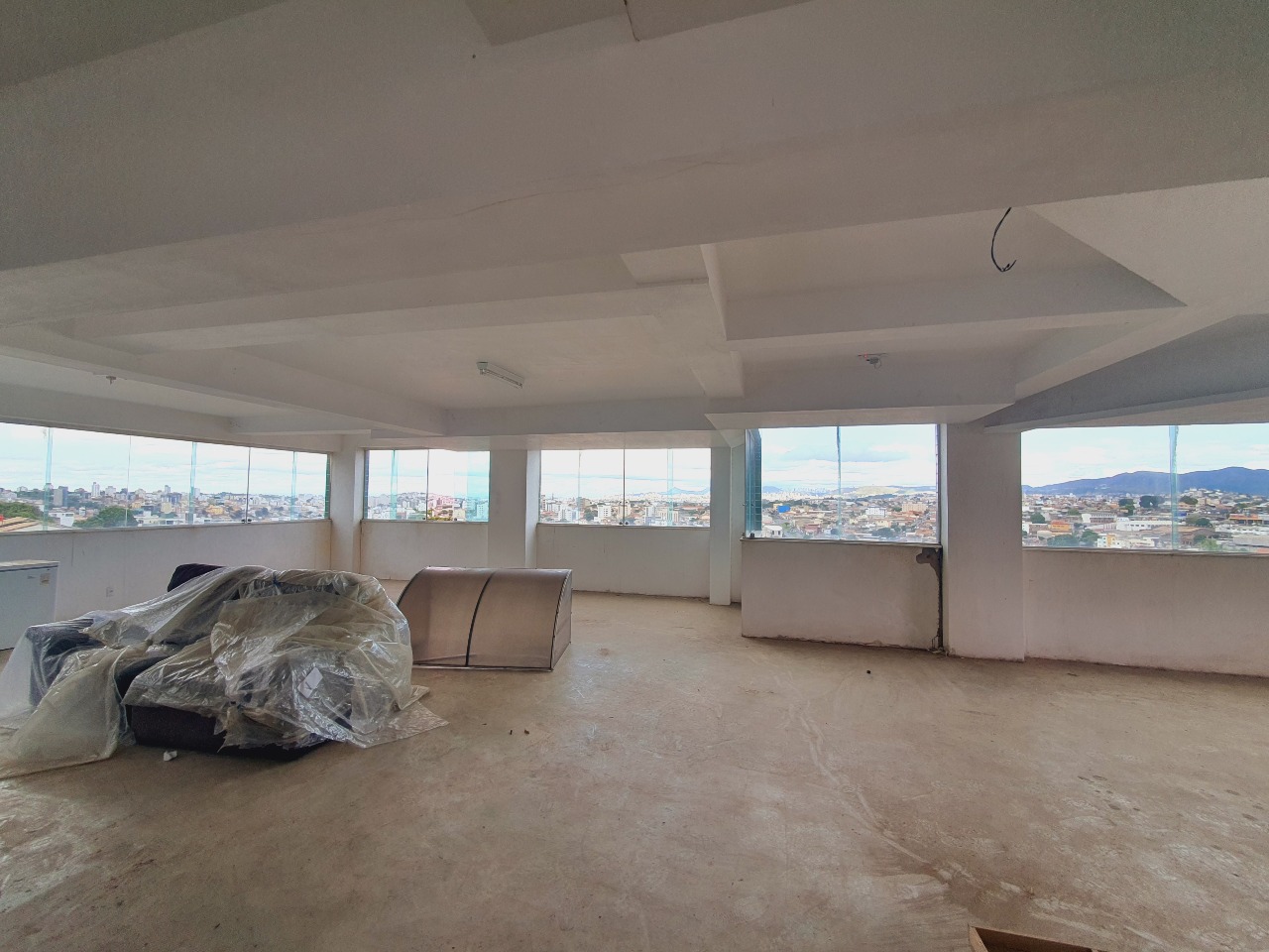 Andar corrido para aluguel no Riacho das Pedras: 