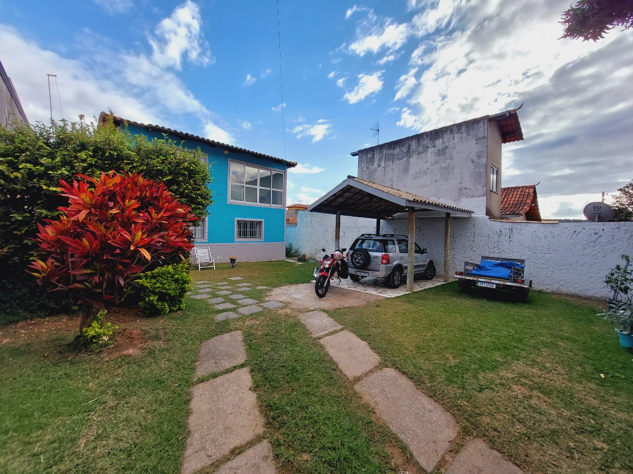 Casa à venda no Tropical: 