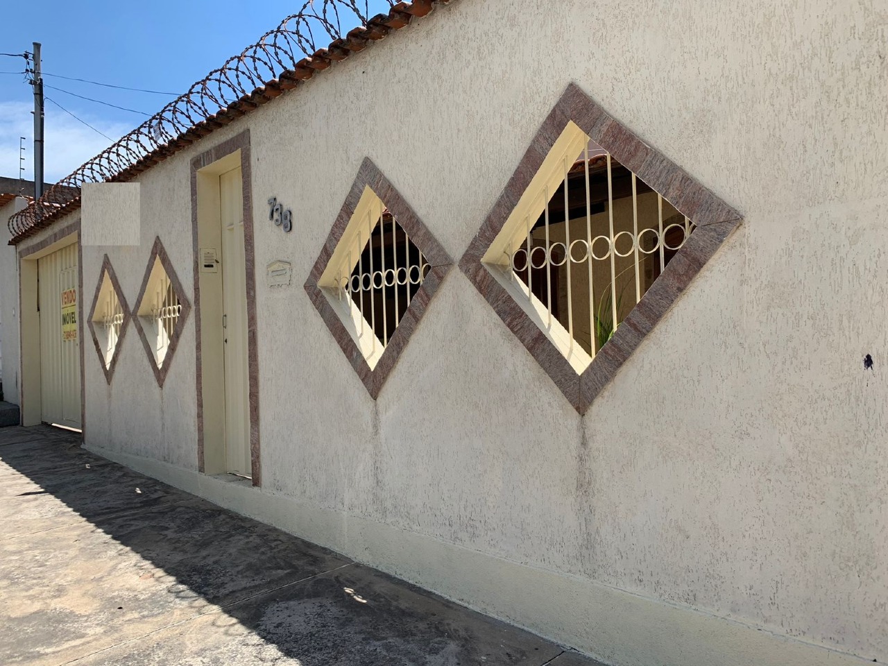 Casa à venda no Industrial: 