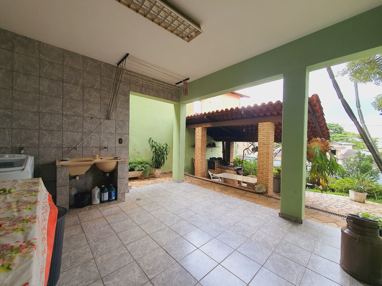 Casa à venda no Jardim Riacho das Pedras: 