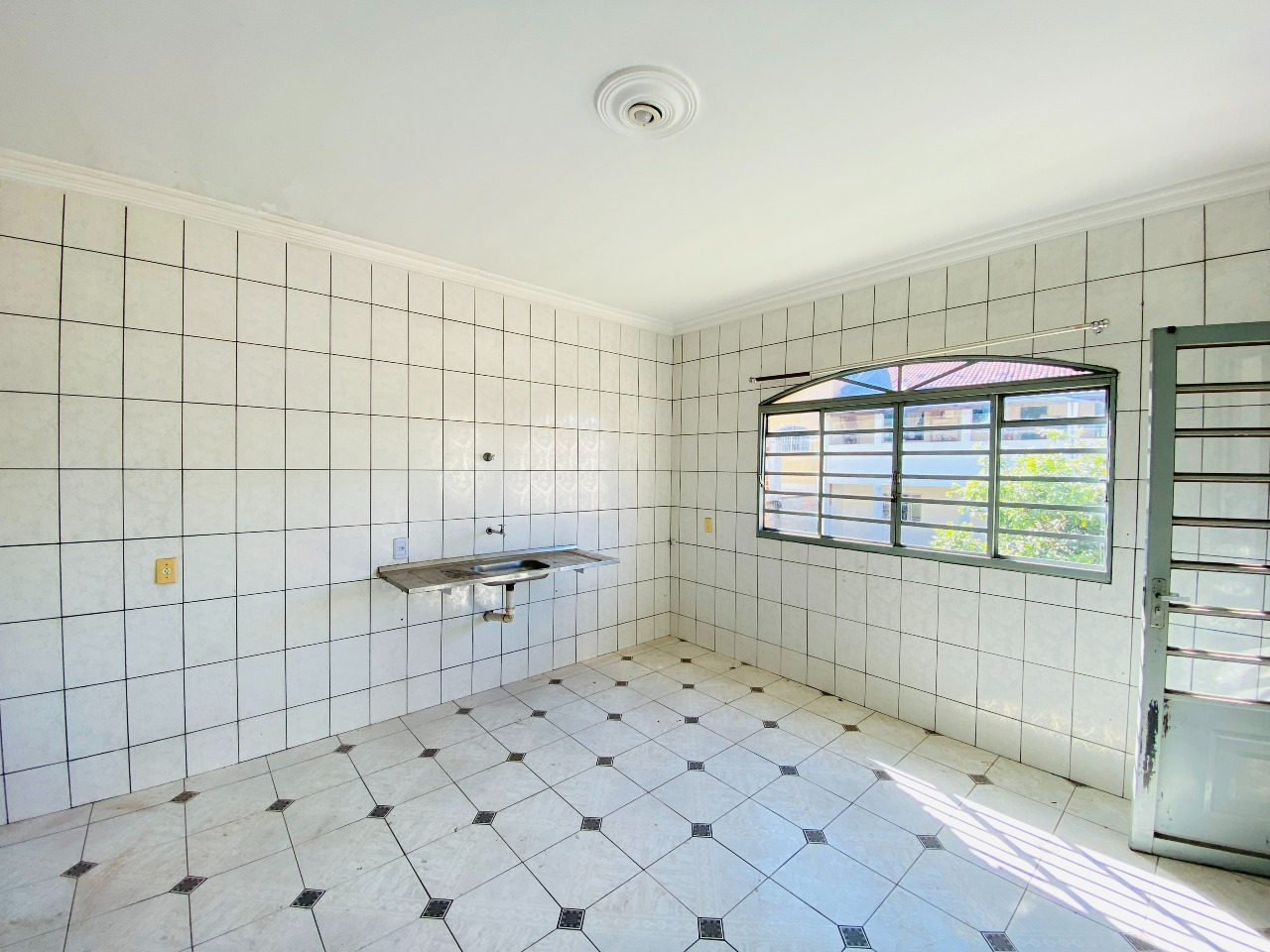 Casa à venda no Novo Eldorado: 