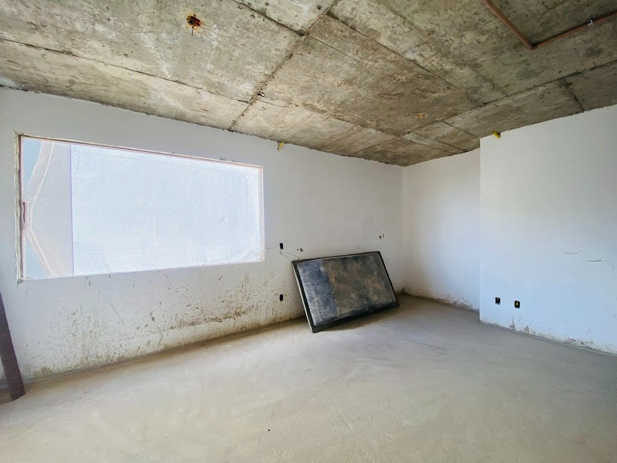 Apartamento à venda no Cabral : 