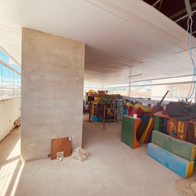 Andar corrido para aluguel no Jardim Riacho das Pedras: 