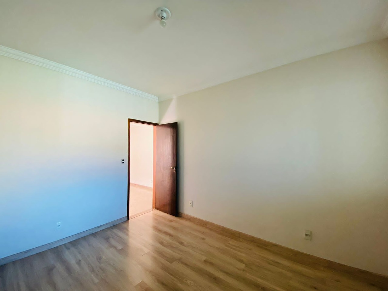 Casa à venda no Jardim Riacho das Pedras: 