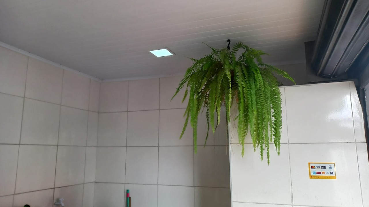 Loja para aluguel no Arvoredo 2ª Seção: 