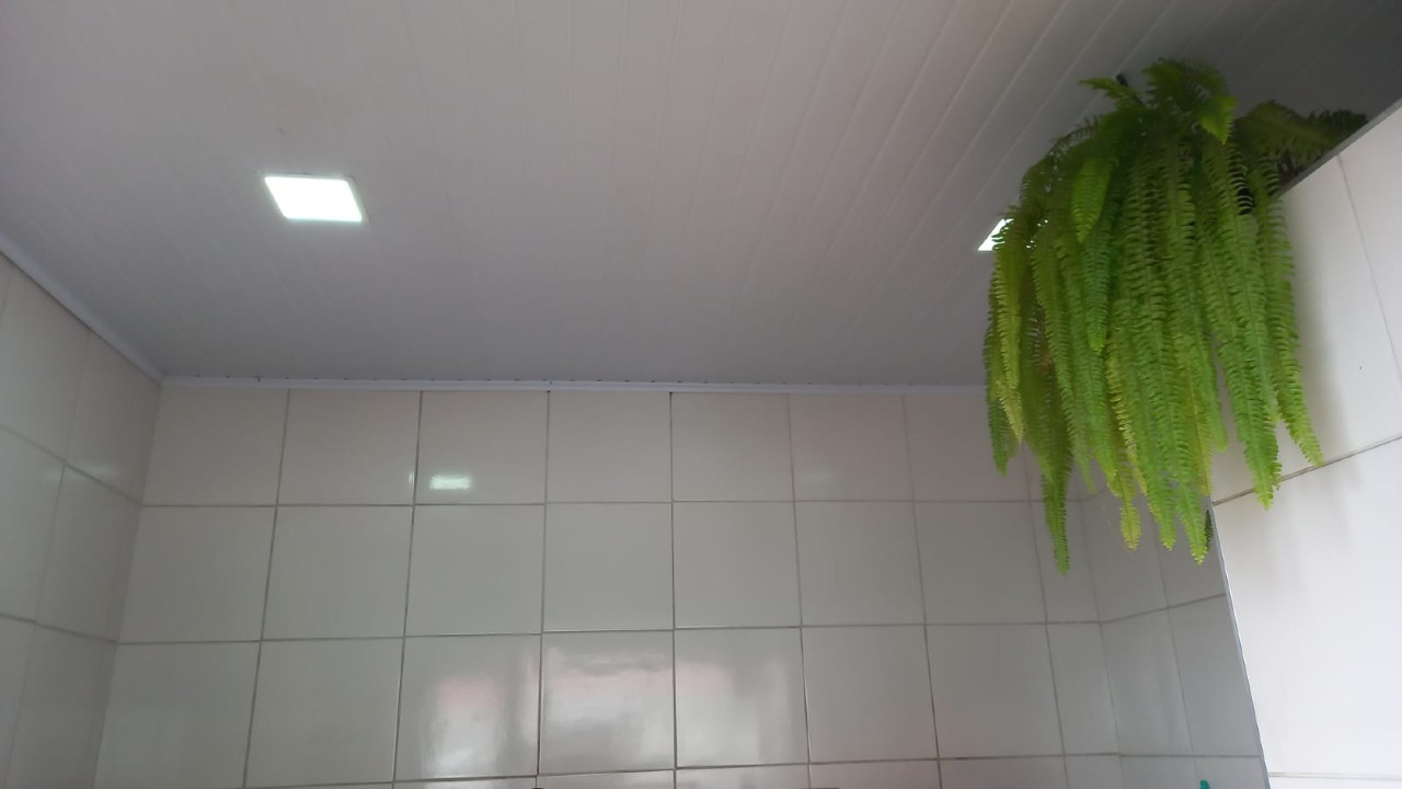 Loja para aluguel no Arvoredo 2ª Seção: 