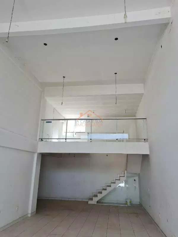 Loja para aluguel no Tropical: 