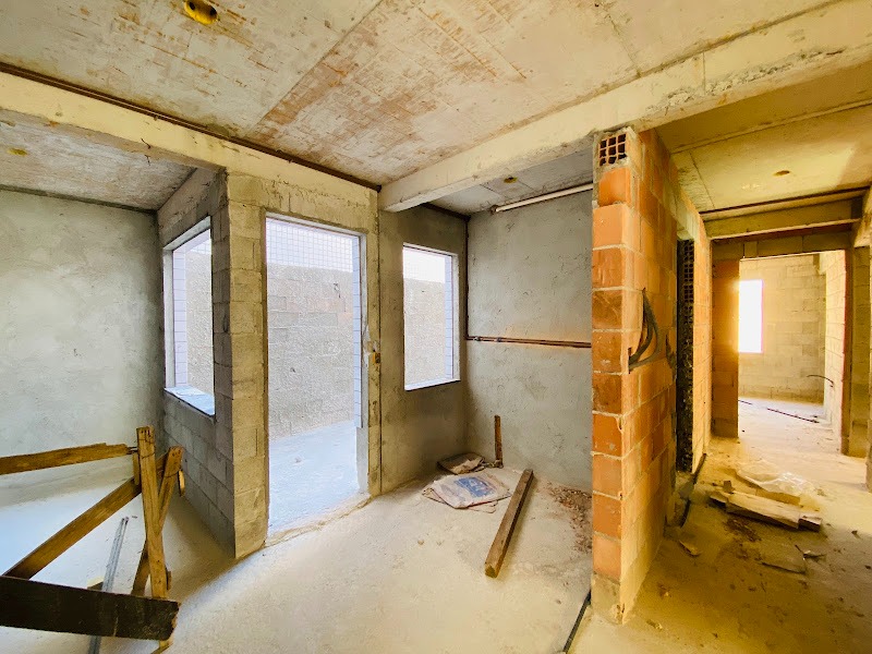 Área privativa à venda no Santa Cruz Industrial: 