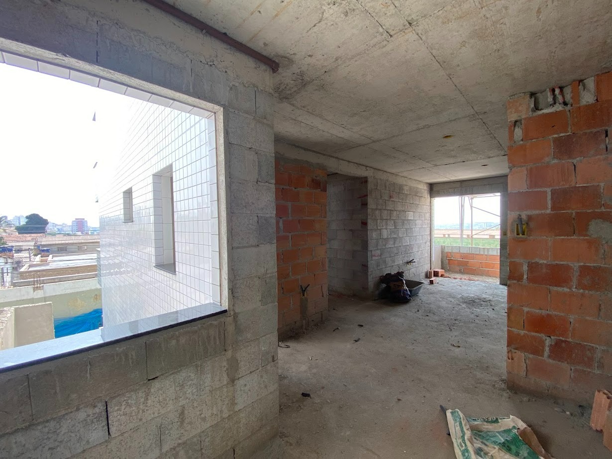 Apartamento à venda no Santa Cruz Industrial: 