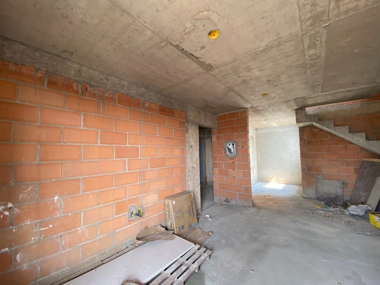 Cobertura à venda no Santa Cruz Industrial: 