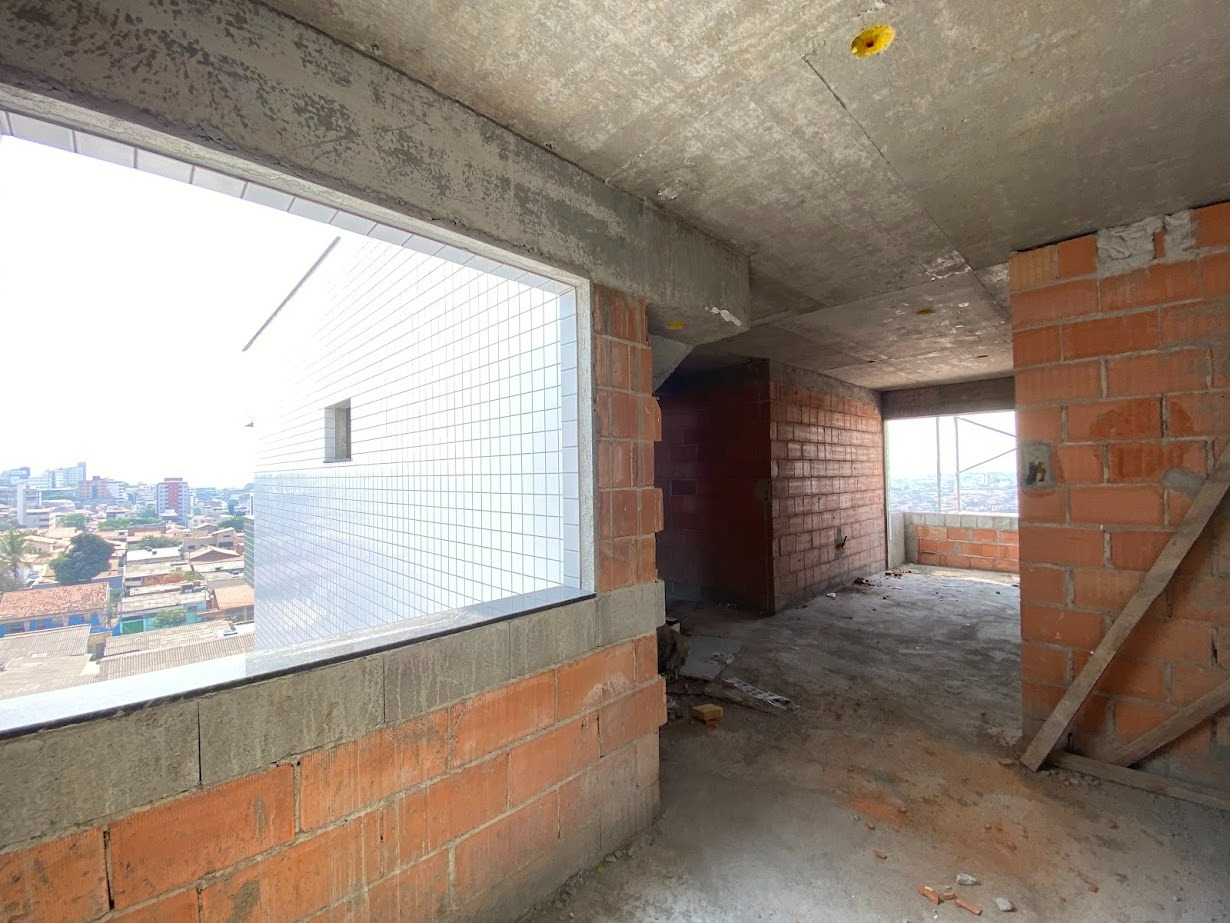 Cobertura à venda no Santa Cruz Industrial: 