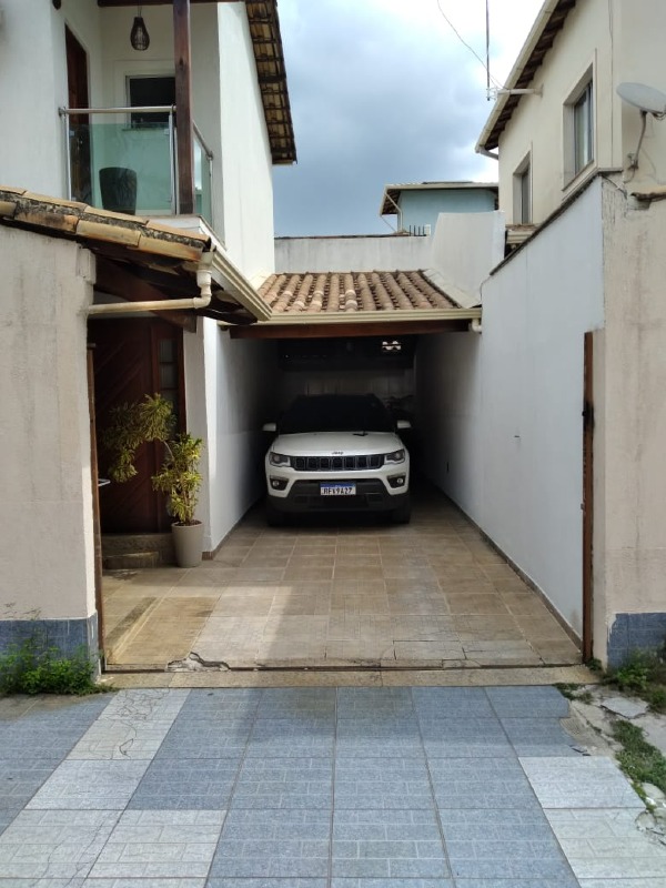Casa em Condominio à venda no Jardim Riacho das Pedras: 