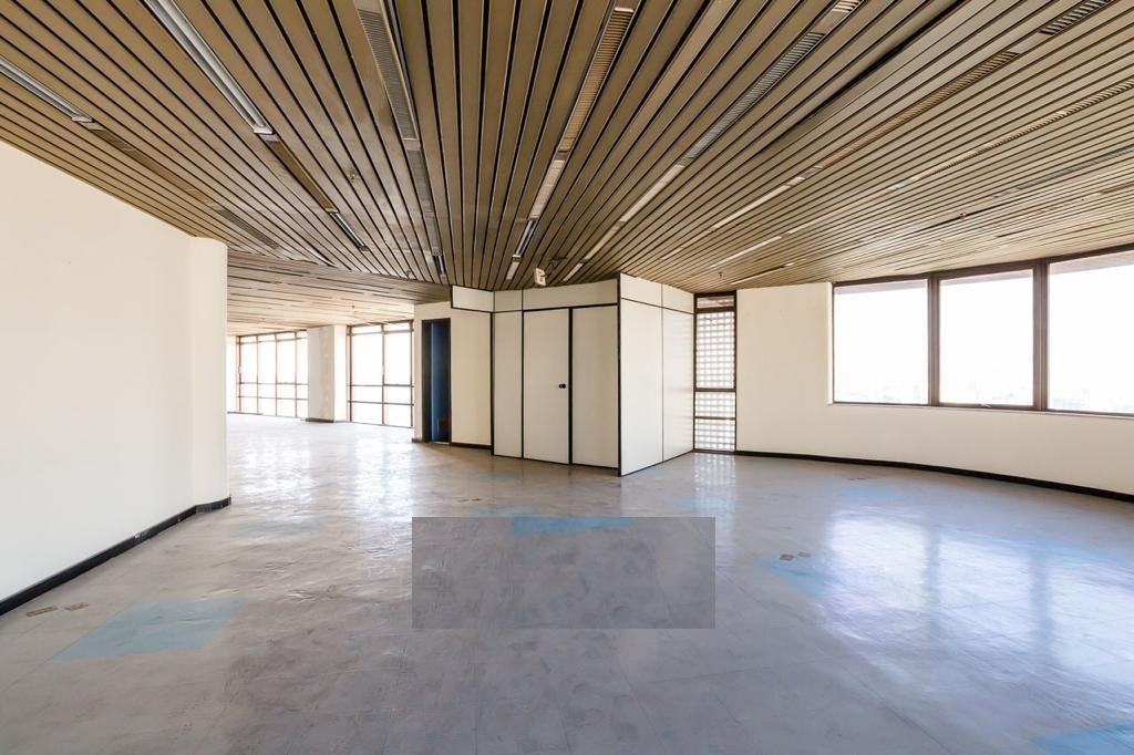 Sala para aluguel no Centro: 