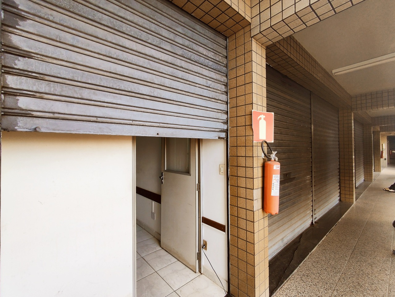 Andar corrido para aluguel no Glória: 