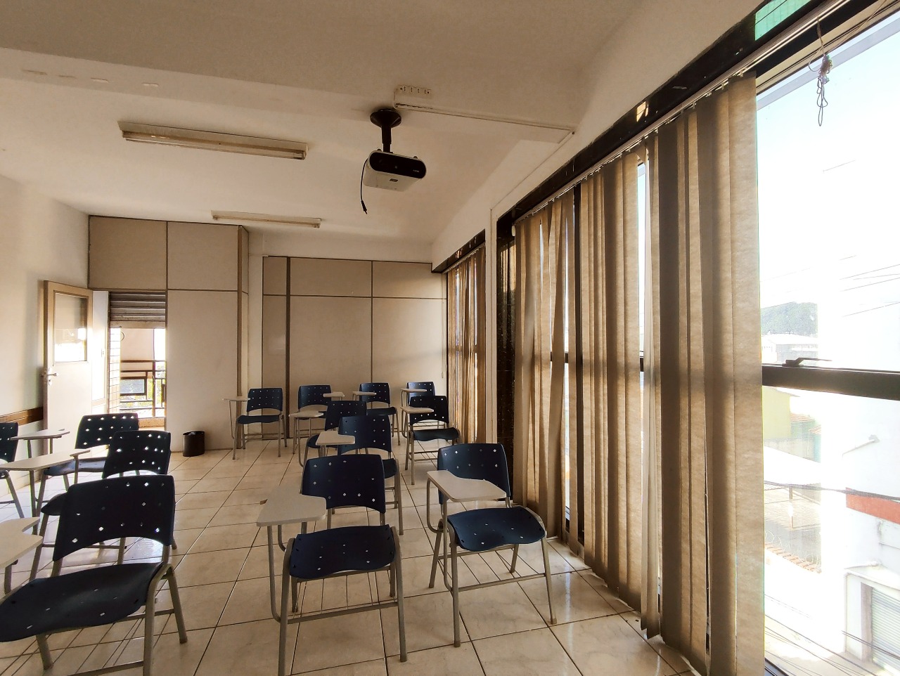 Andar corrido para aluguel no Glória: 