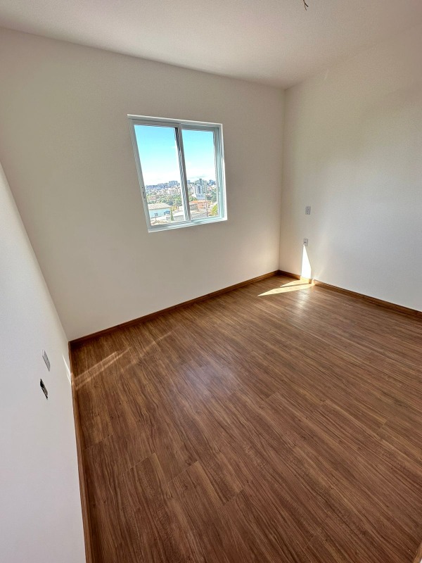 Apartamento à venda no Serrano: 