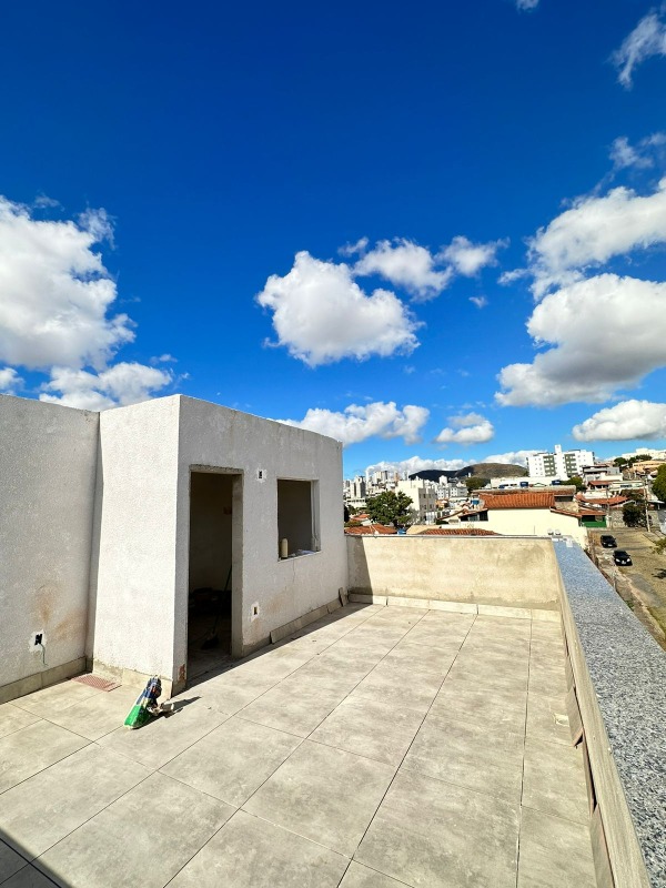 Área privativa à venda no Serrano: 