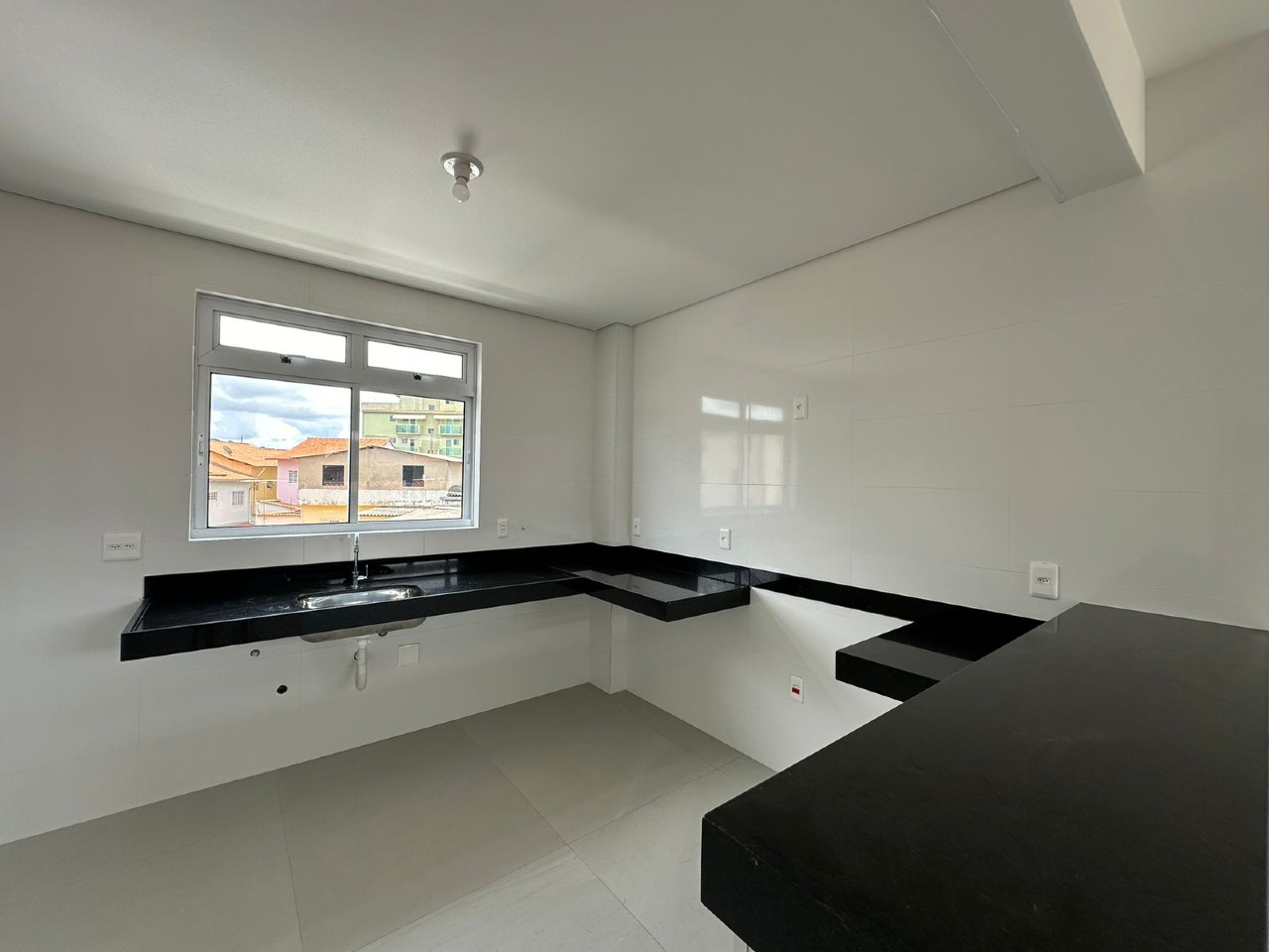 Apartamento à venda no Santa Cruz Industrial: 