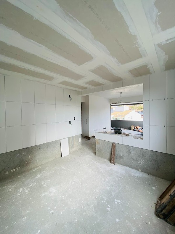 Apartamento à venda no Cabral : 