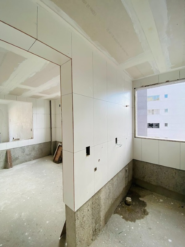 Apartamento à venda no Cabral : 