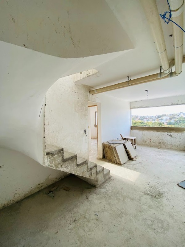 Apartamento à venda no Cabral : 