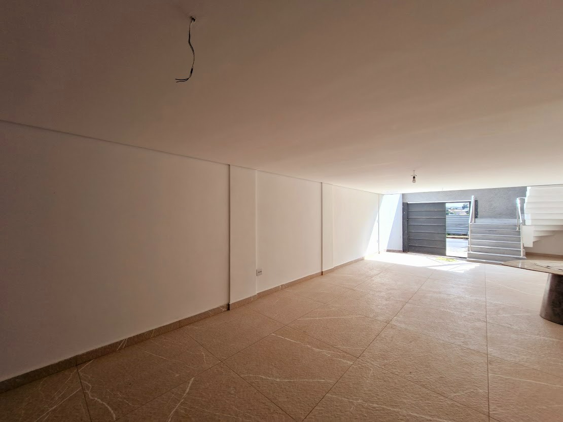 Casa à venda no Cabral : 