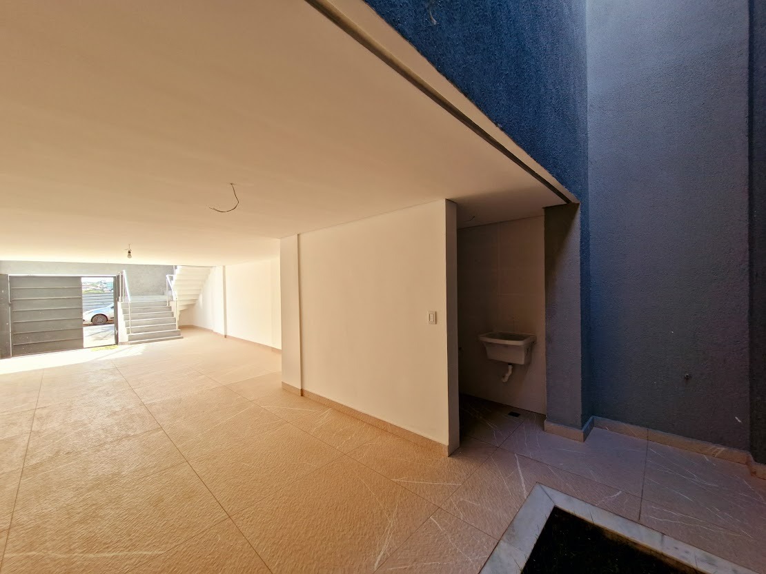 Casa à venda no Cabral : 