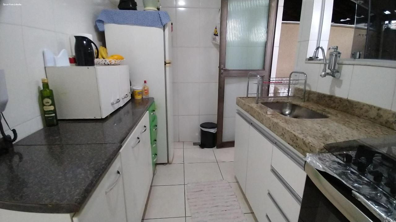 Apartamento à venda no Cabral : 
