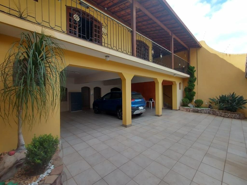 Casa à venda no Novo Eldorado: 