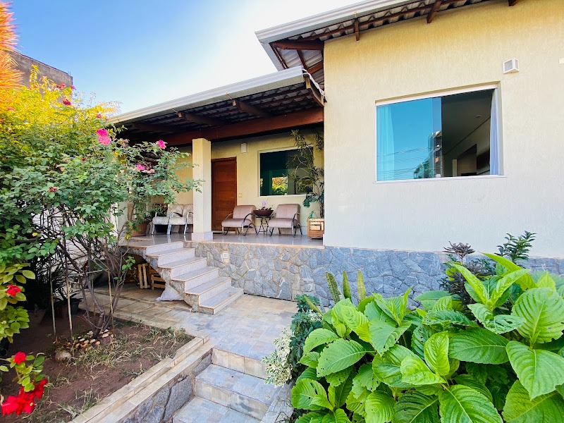 Casa à venda no Santa Cruz Industrial: 