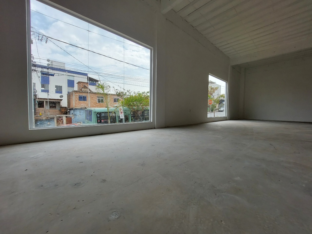 Loja para aluguel no Milionários: 