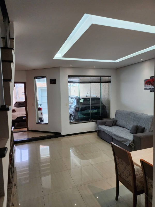 Casa à venda no Cabral : 