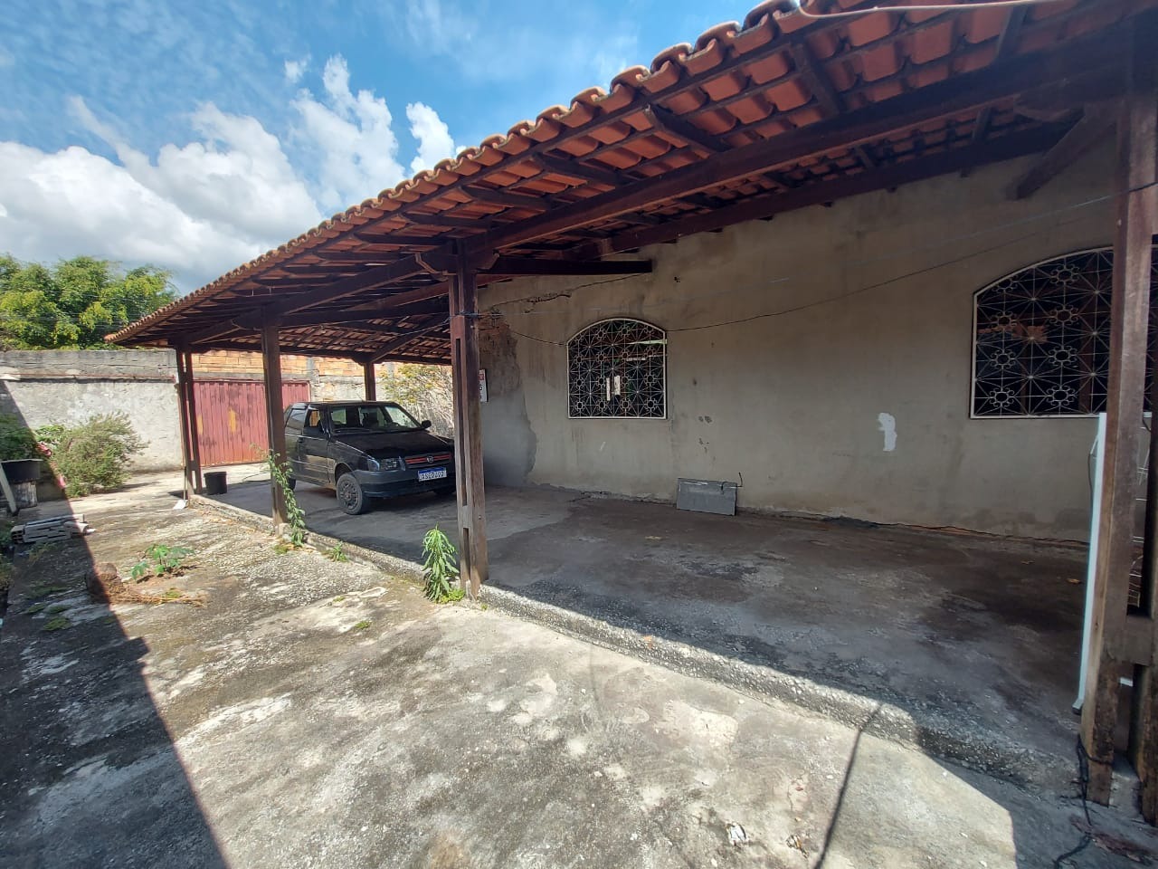 Casa à venda no Industrial São Luiz: 