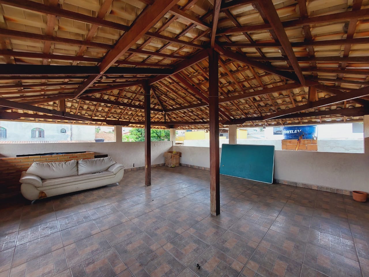 Casa à venda no Riacho das Pedras: 